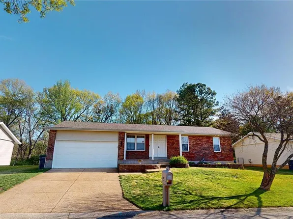 2154 Windemere Dr, Imperial, MO 63052