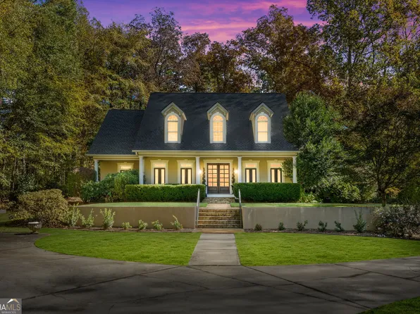 106 Cheshire Dr, Griffin, GA 30223