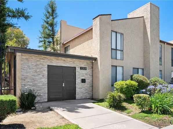 22038 Vanowen St APT 232, Canoga Park, CA 91303