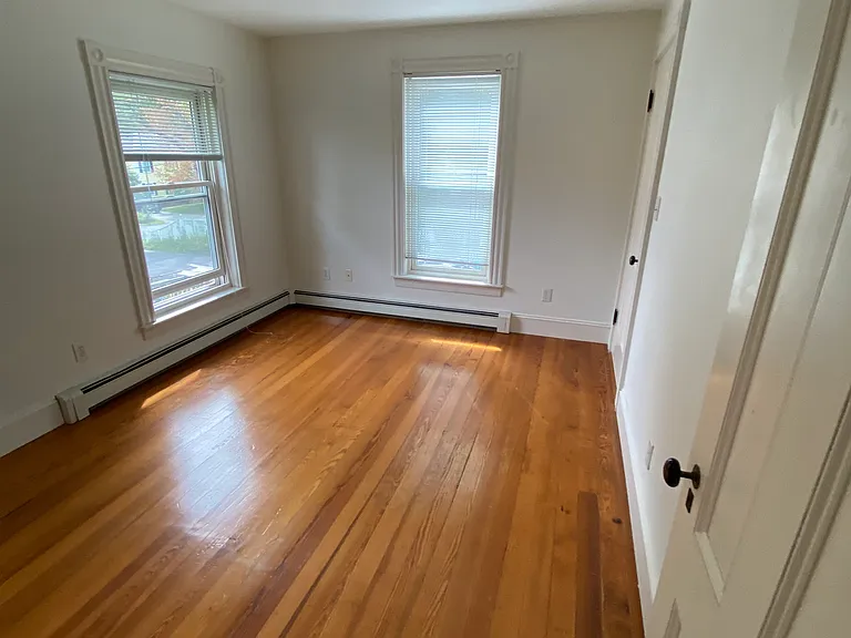 4 Eliot St #1R — Photo 9