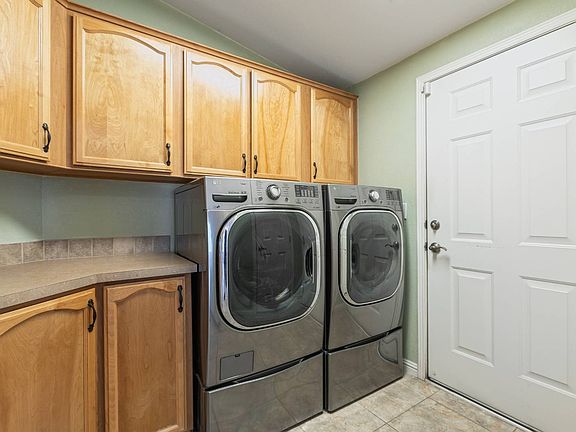 5th image of 2550 S Ellsworth Rd Unit 806