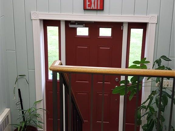 5th image of 11901 Broadway St