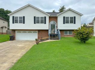 1088 Aberlea Valley Cir, Piney Flats, TN 37686