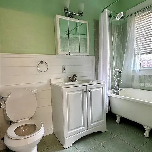 1209 E Comanche Ave — Photo 26