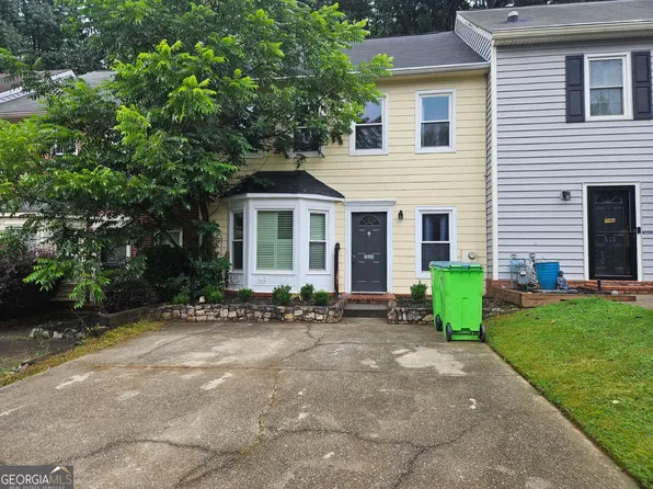 513 Salem Woods Dr SE, Marietta, GA 30067