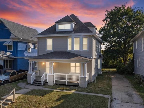 3rd image of 515 Spruce Ave