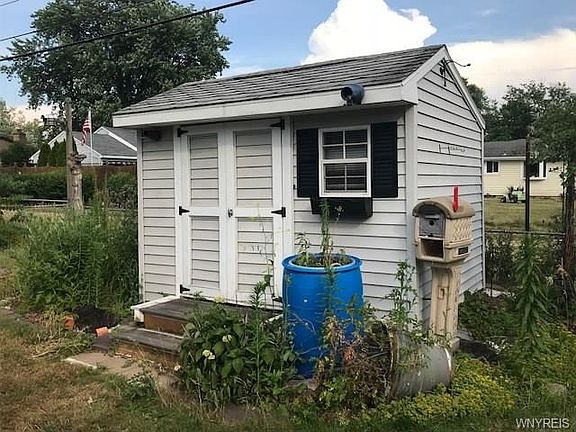 3rd image of 101 Alliger Dr