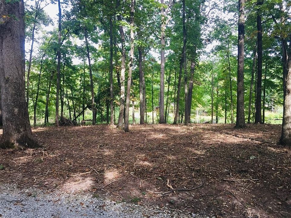 2nd image of 400th Rd