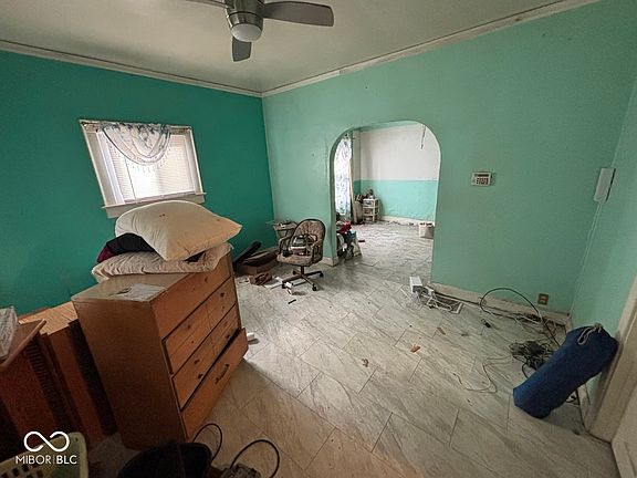 2nd image of 2339 Spann Ave