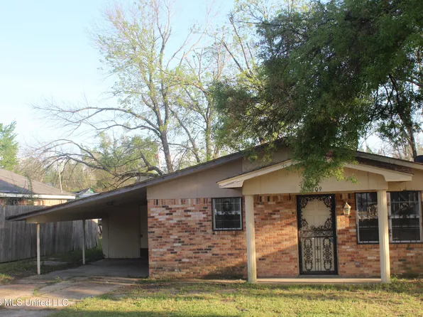 109 Jefferies St, Itta Bena, MS 38941