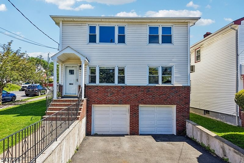 1st image of 480-482 Boyden Ave