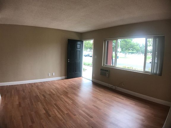 4th image of 7029 El Dorado Dr