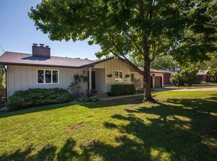 716 De Hoff Dr, Manhattan, KS 66502