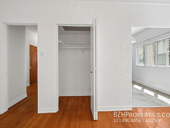 5th image of 140 S Elm Dr APT 6