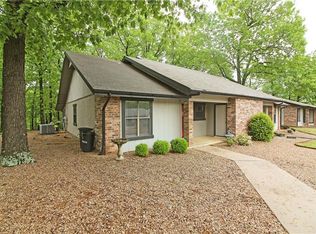 510 Carroll Dr, Bella Vista, AR 72714
