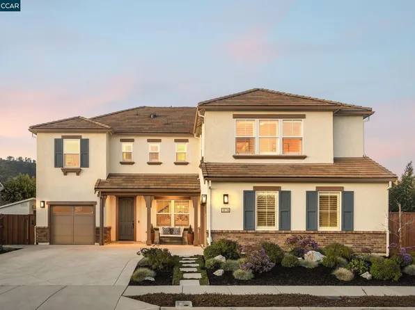 18734 White Moon Dr, Morgan Hill, CA 95037