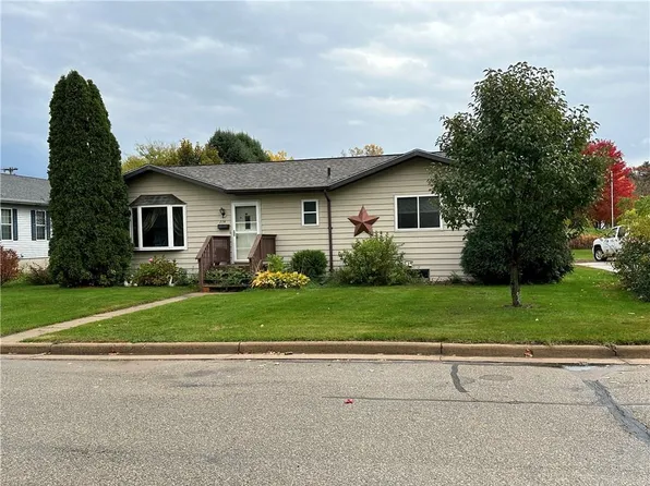 208 South 1st Street, Black River Falls, WI 54615