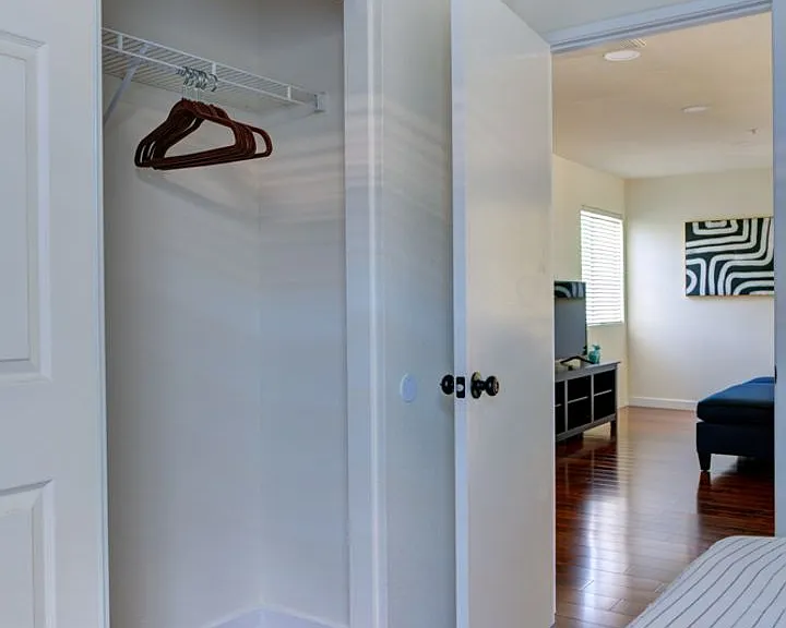 14794 Goldenrain Dr — Photo 39