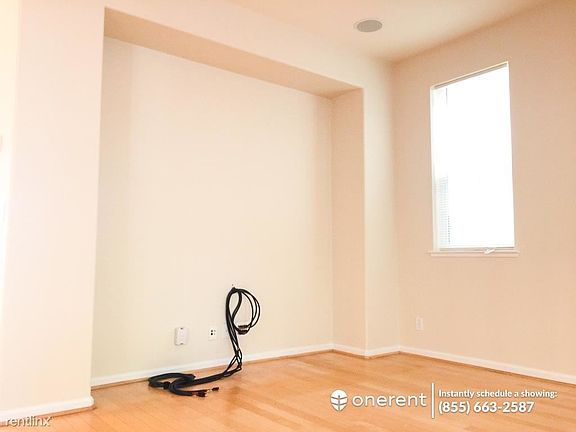 2nd image of 2373 Azevedo Pkwy #Py