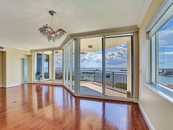 3rd image of 5823 Bowen Daniel Dr Unit 1006
