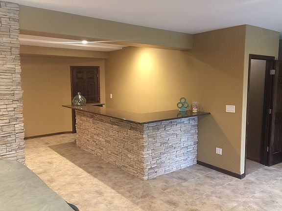 4th image of 6006 E Oakwood Dr