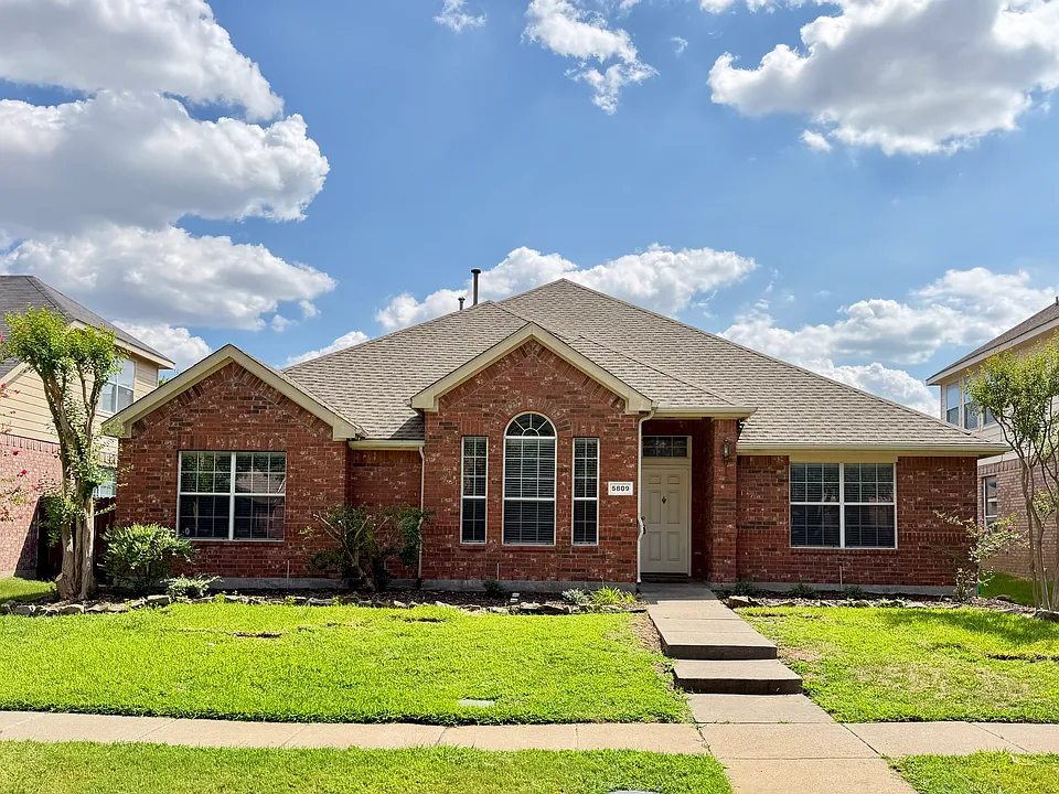 5809 Pine Meadow Ln