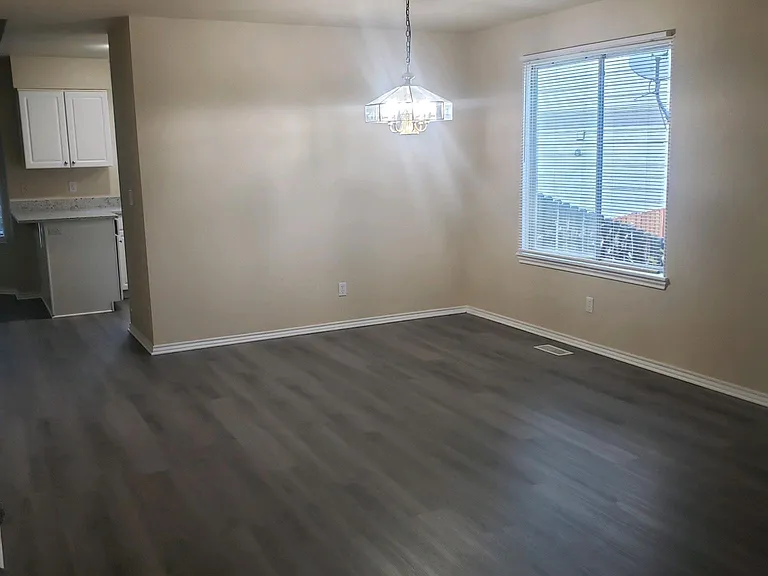 1567 S Richfield Way — Photo 9