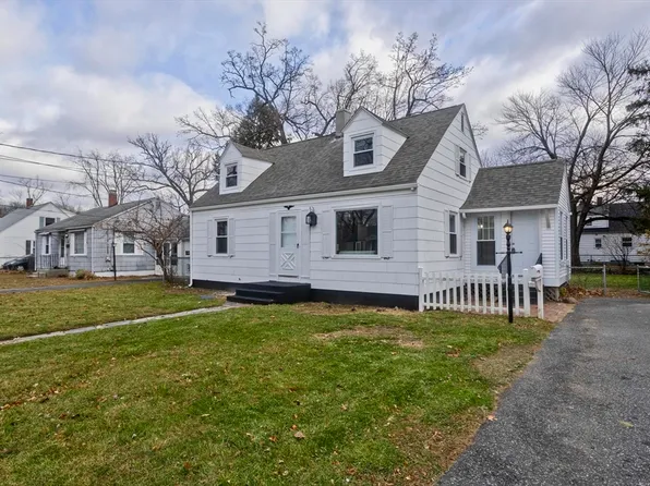 99 Massreco St, Springfield, MA 01109
