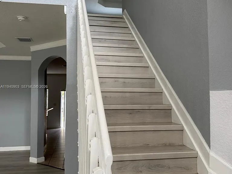 22547 SW 94th Path — Photo 3