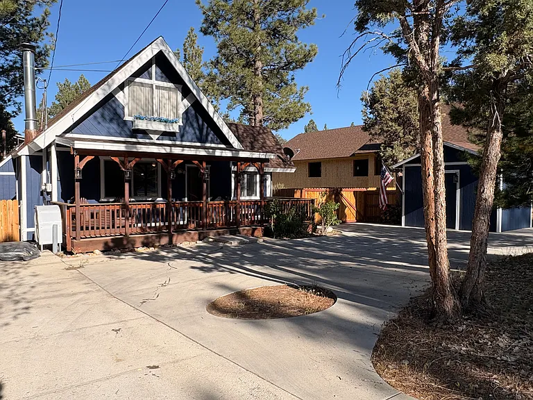 344 Downey Dr — Photo 35