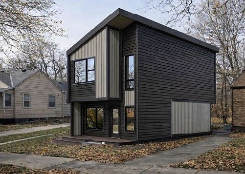 3rd image of 7485 Archdale St