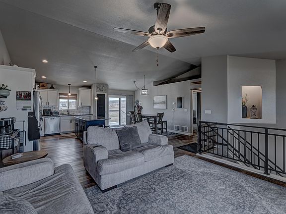 3rd image of 13843 Riata Loop