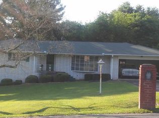 206 Bryant Cir, Cedartown, GA 30125