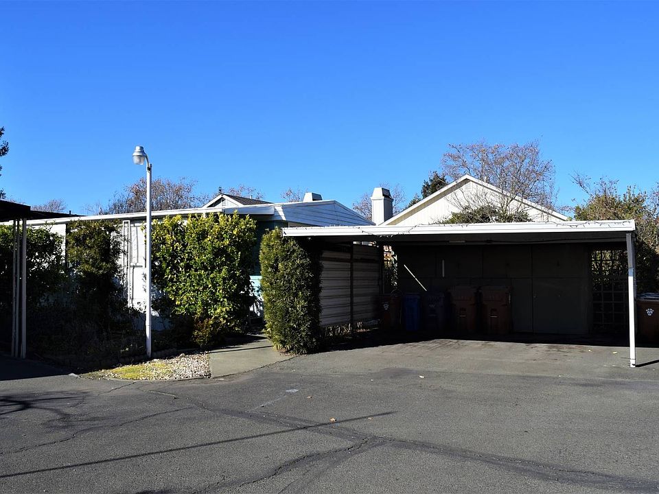 1st image of 20 Hacienda Dr