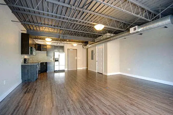The Lux — Photo 1