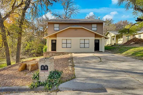 6400 Auburn Dr #B Photo 1