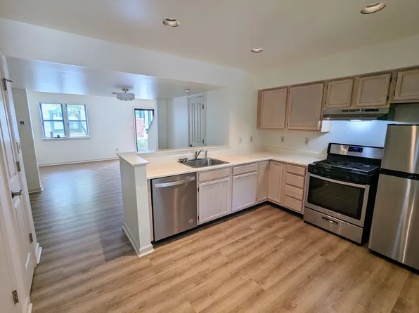1715 Fox Way, Pittsburgh, PA 15203