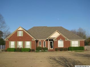 17788 Sweetbriar Dr, Athens, AL 35613