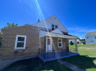 230 Gardner Ave, Weirton, WV
