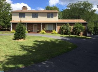 1091 Gravel Pike, Green Lane, PA 18054