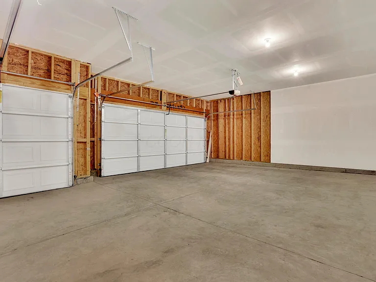 241 Sunstone Ln — Photo 47