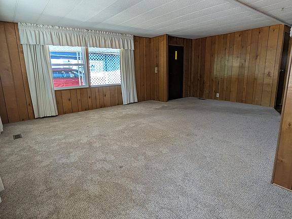 3rd image of 2252 Table Rock Rd Space 17