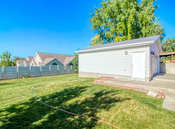 5th image of 4688 W Richfield Ave