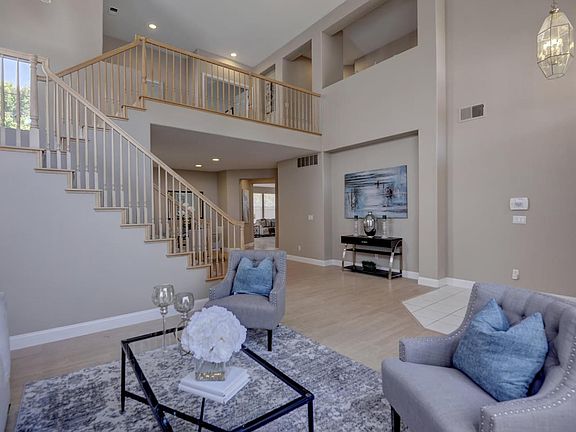 4th image of 4088 Louvre Ave
