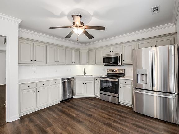 5th image of 1609 Brentwood Pointe