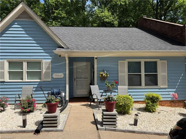 765 Oakland Dr #C, Elkin, NC 28621