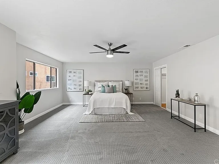 13724 Cordary Ave #2 — Photo 3