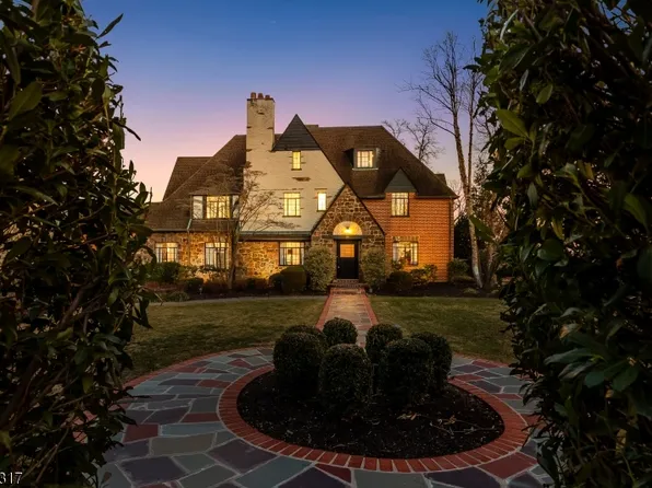 58 Crest Dr, South Orange Village Twp., NJ 07079