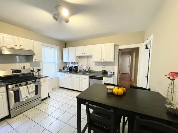 9 Taft St, Dorchester, MA