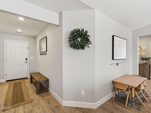 4th image of 554 Fox Branch Dr